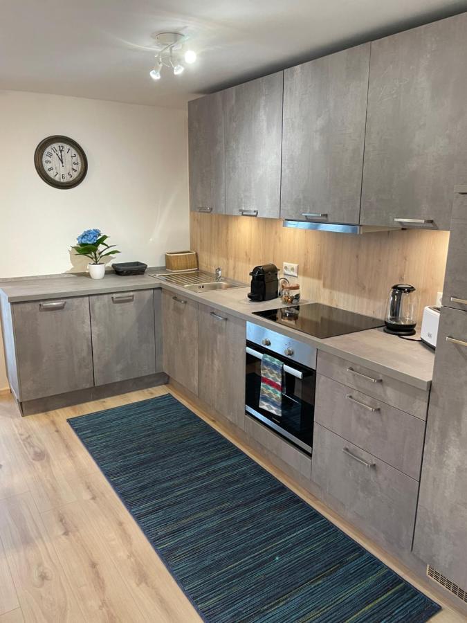 אמברג Am Exklusives Loft Mit 3 Schlafzimmern, Netflix, Zentral, Parkplatz מראה חיצוני תמונה