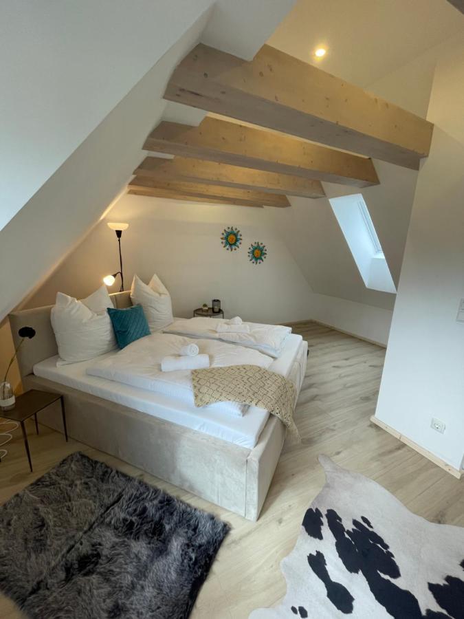 אמברג Am Exklusives Loft Mit 3 Schlafzimmern, Netflix, Zentral, Parkplatz מראה חיצוני תמונה